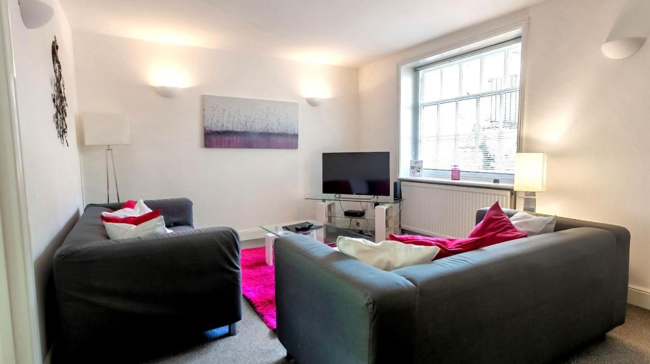 Montpellier Villa Челтнъм Екстериор снимка